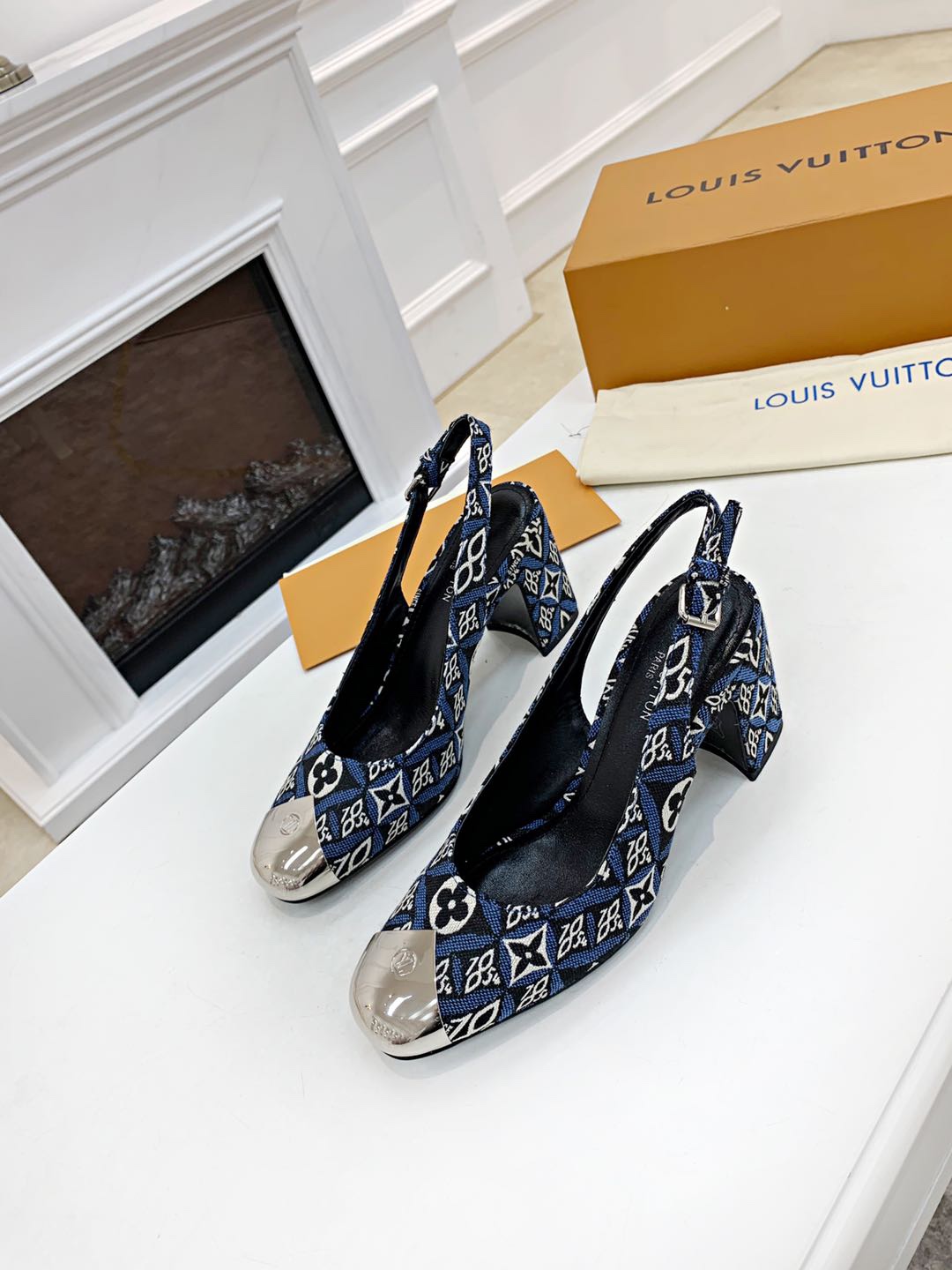 LV shoes104