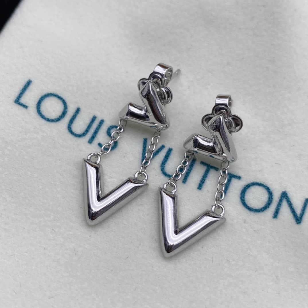 Wholesale Louis Vuitton AAA+ Earrings
