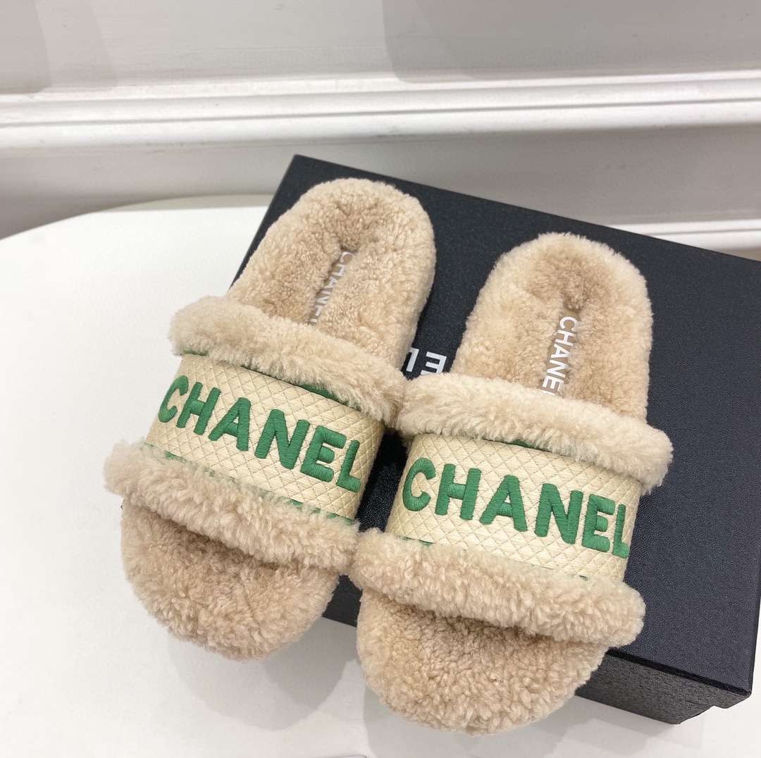 Chanel Shoes251