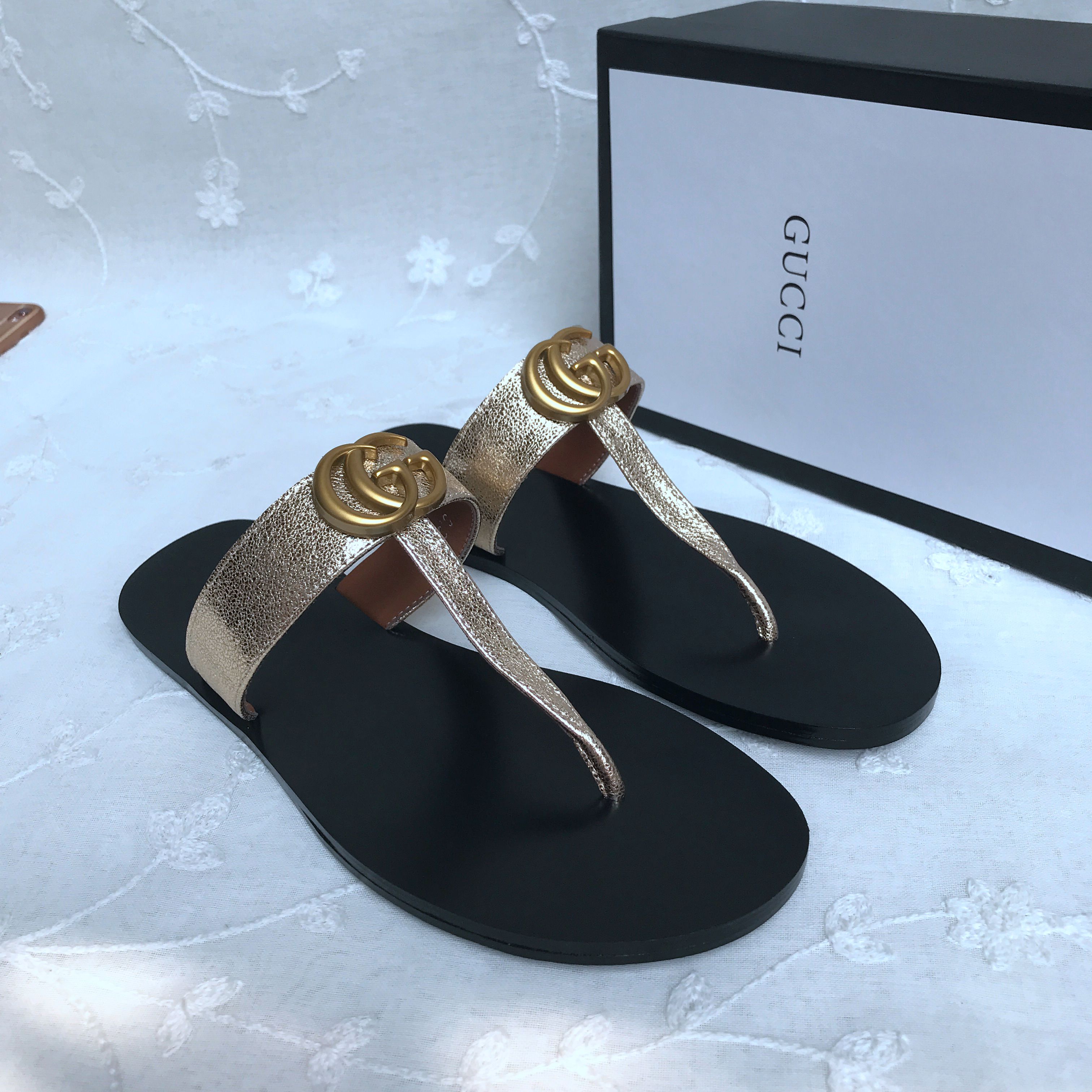 Gucci Classic Slippers Shoes 428190