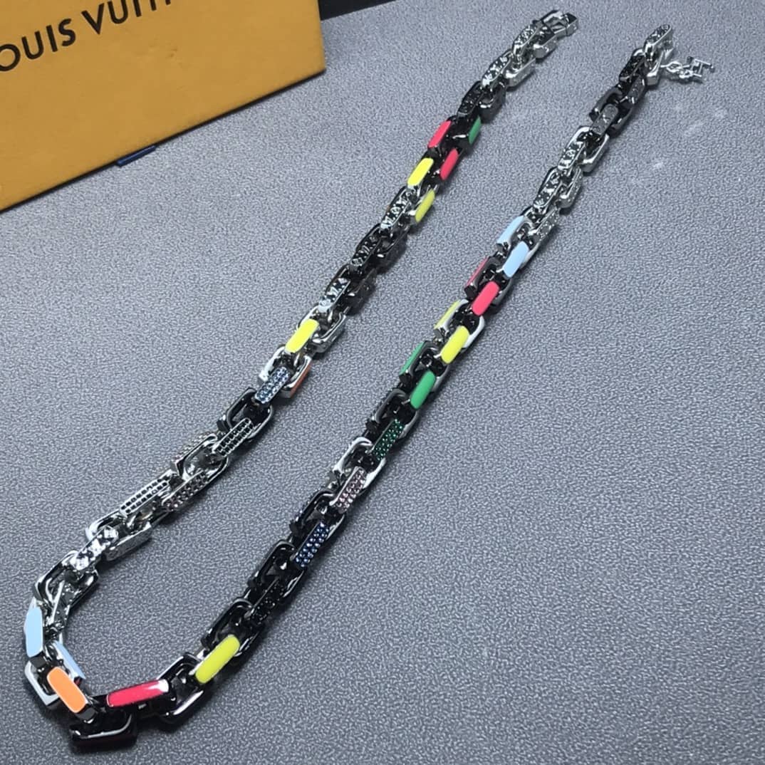 Best Louis Vuitton Classic Necklace