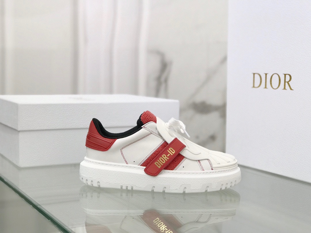 Dior shoes299