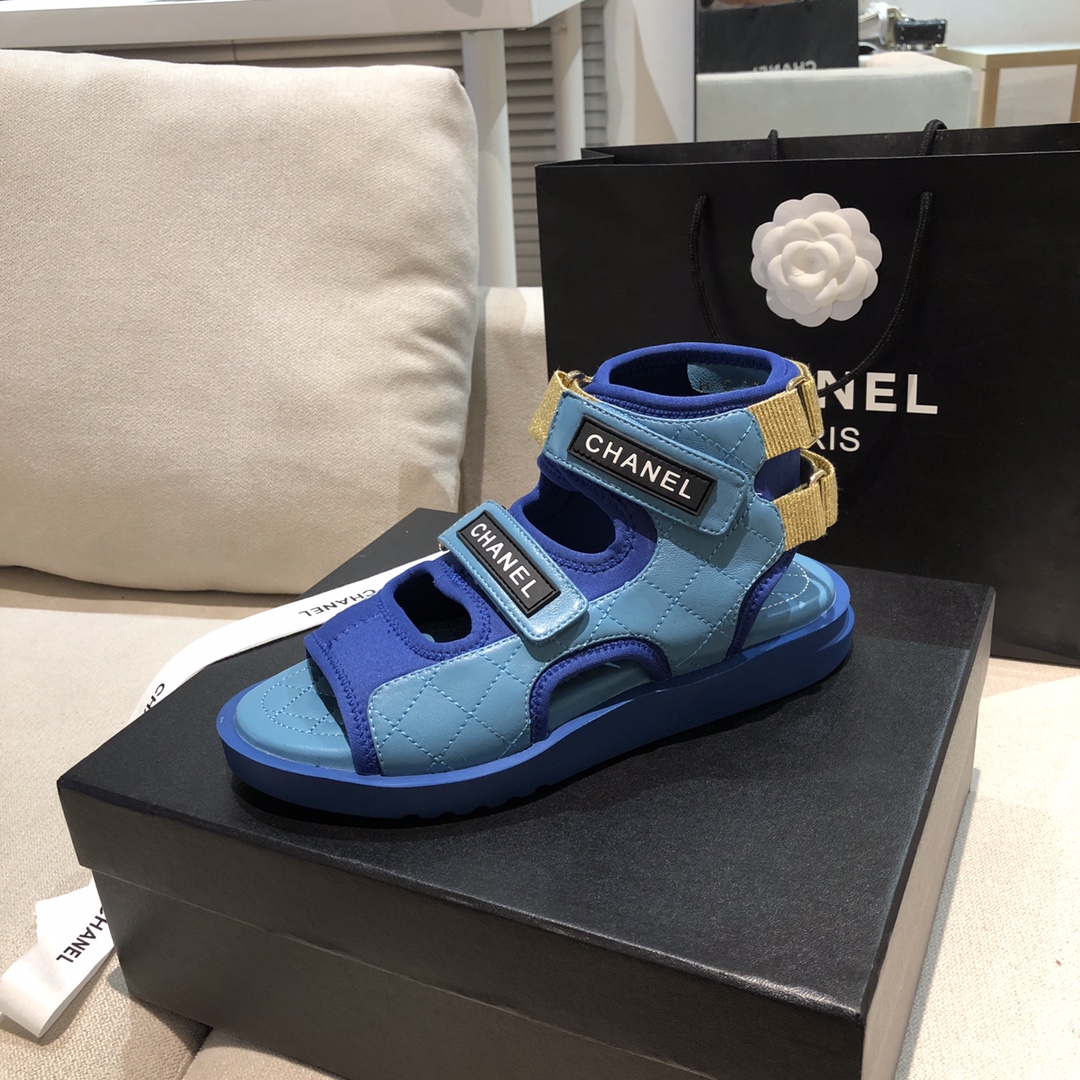 Chanel Shoes372