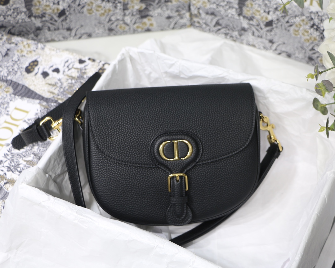 MEDIUM DIOR BOBBY BAG 22CM