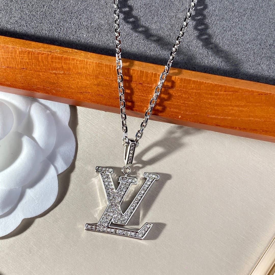 Louis Vuitton Designer Necklace Copy
