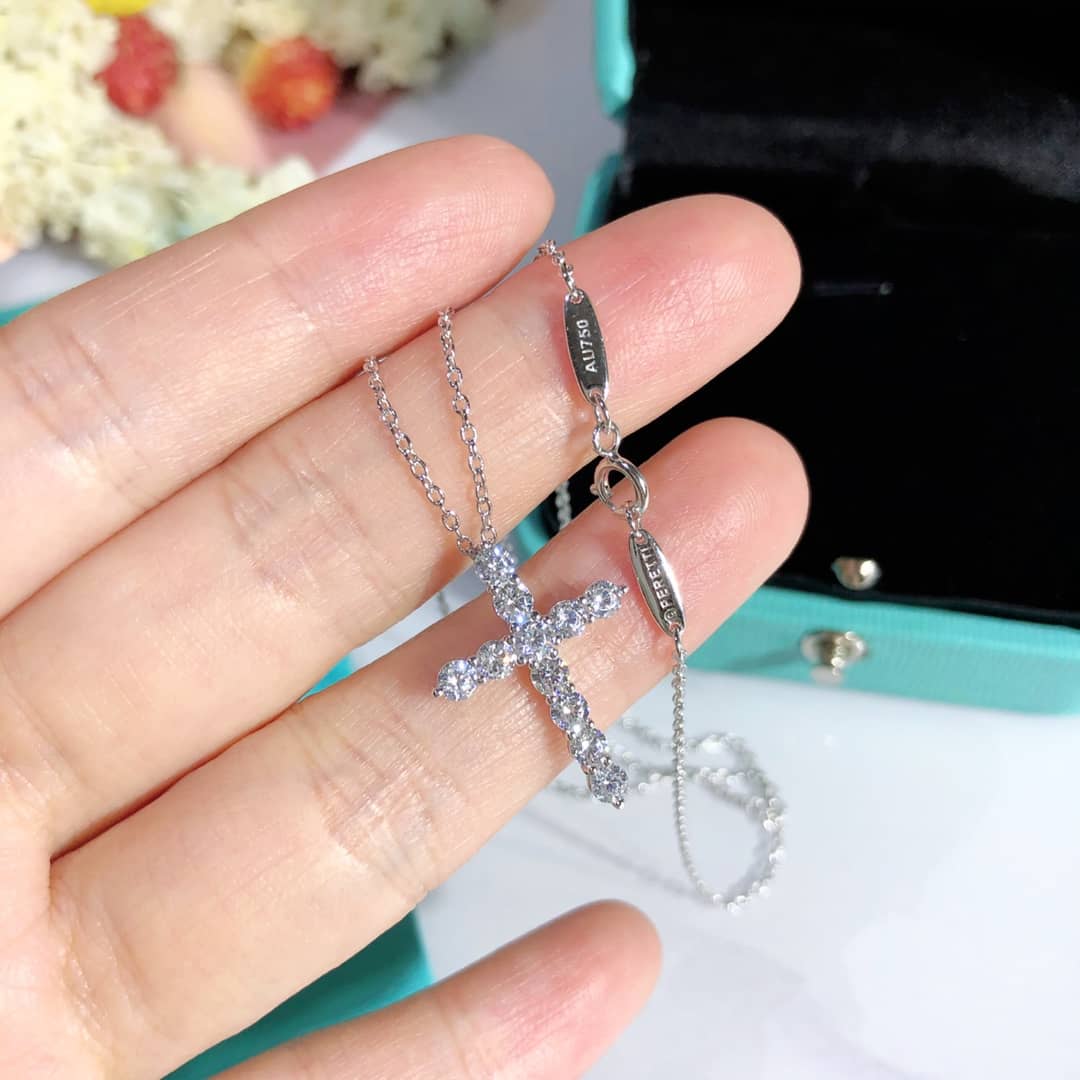Fake Tiffany Logo Necklace