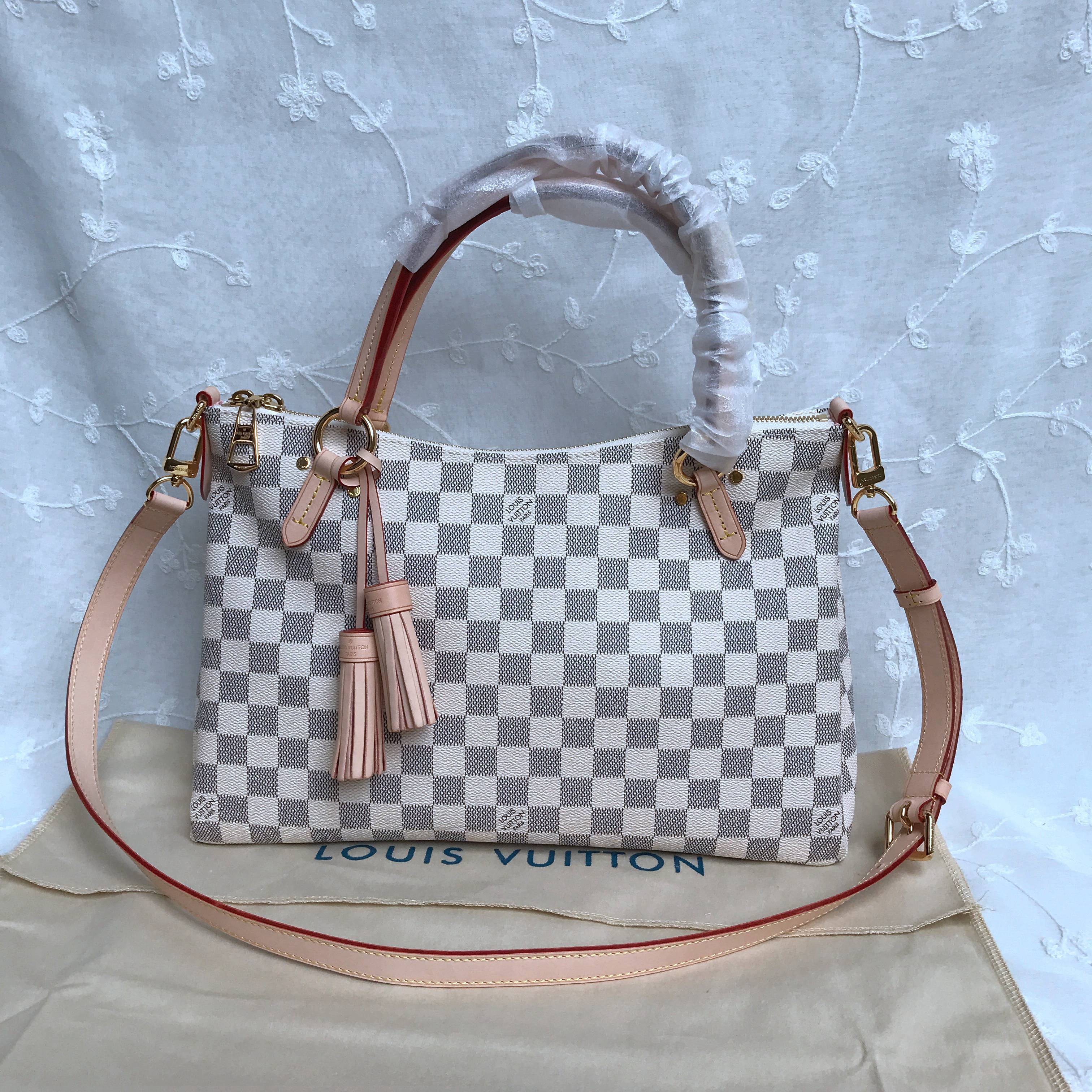 LV LYMINGTON  N40022