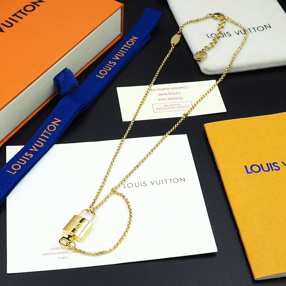 Louis Vuitton Necklace First Copy