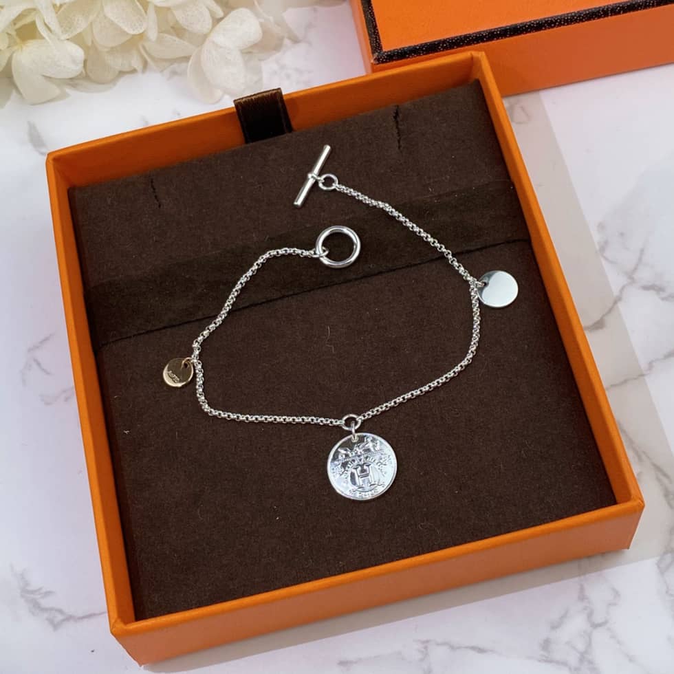 Hermes Designer Bracelet Dupe