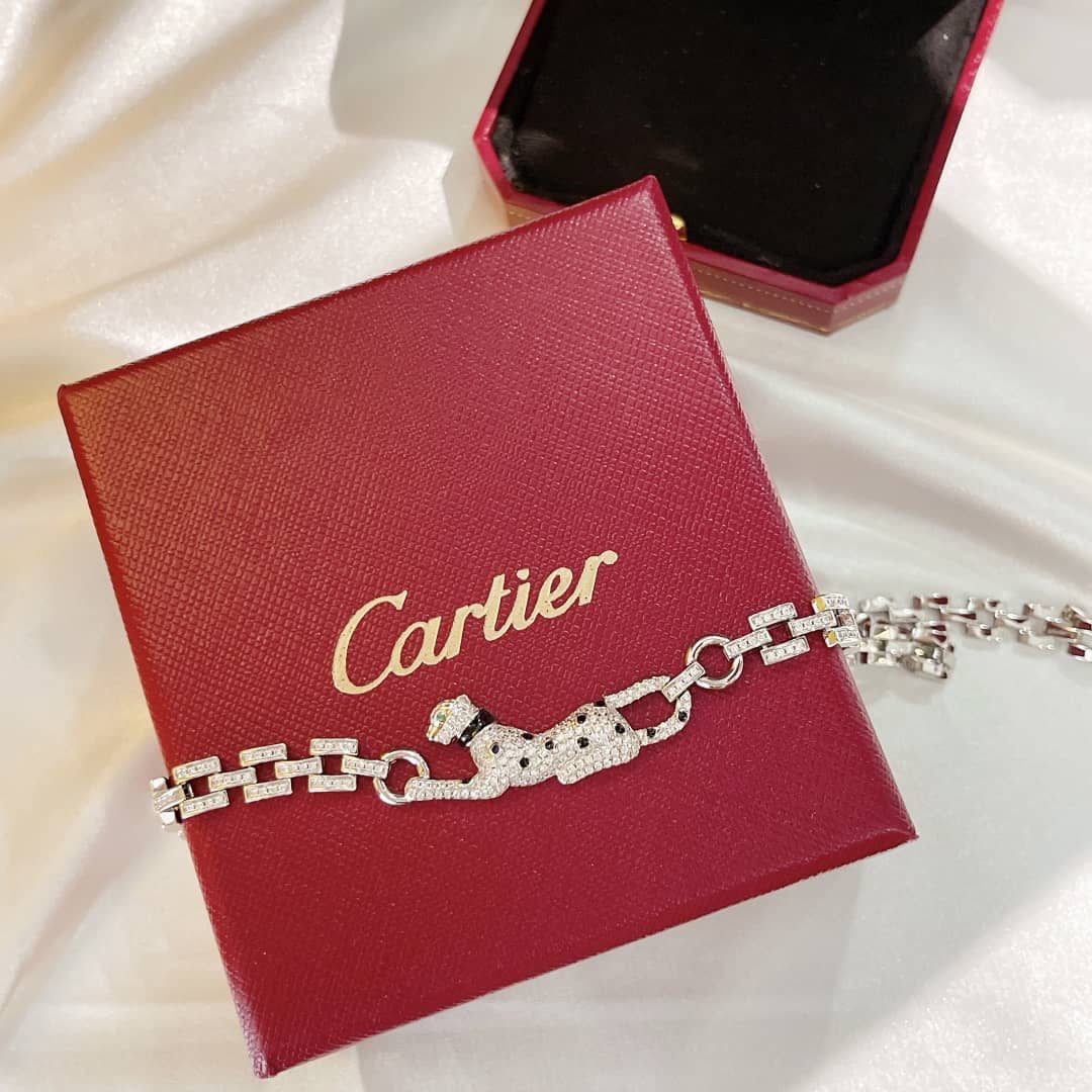 7 Star Cartier Necklace
