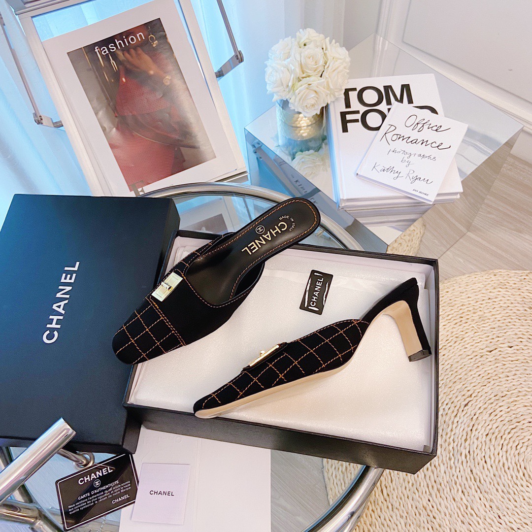 Chanel Shoes308