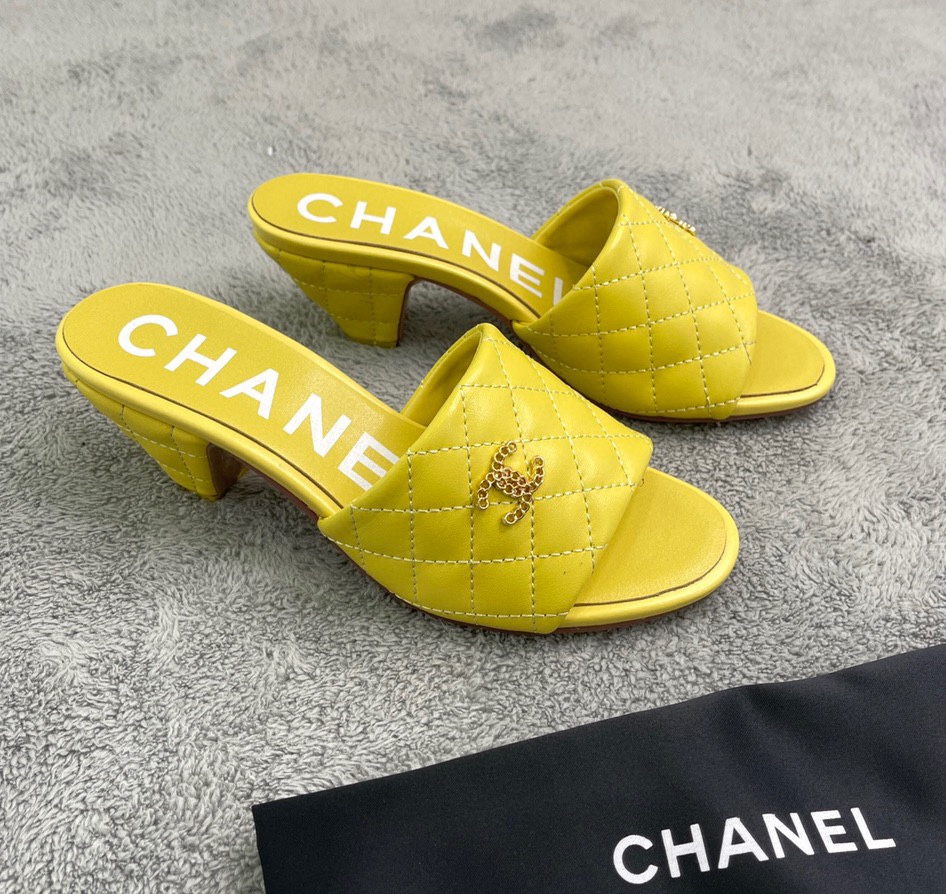 Chanel Shoes92