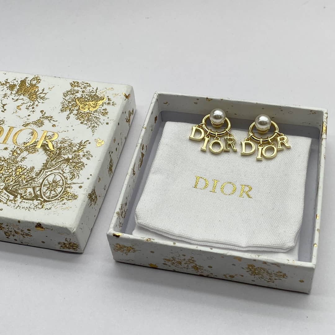 Dior Imitation Designer Earrings Wholesale