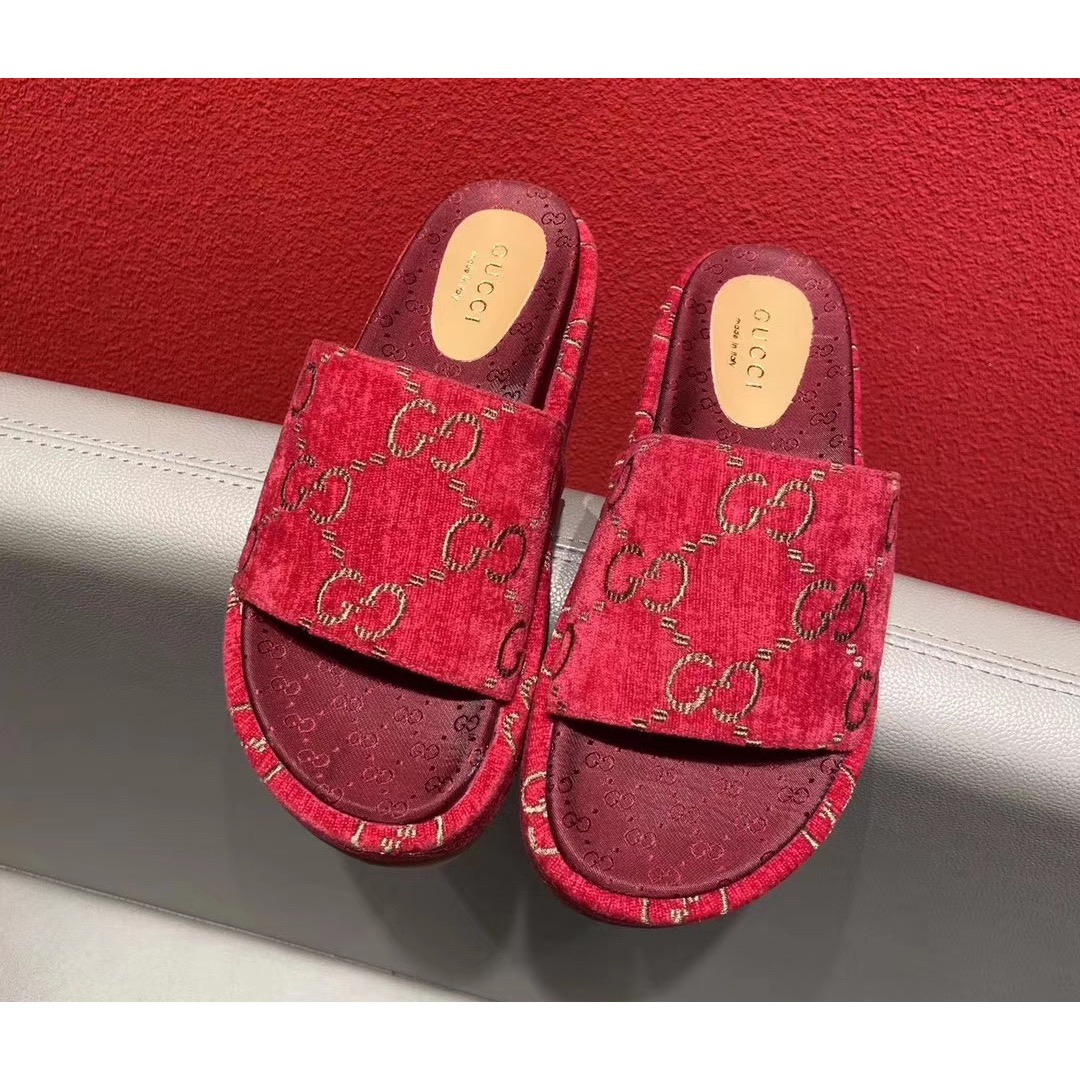 Gucci shoe415