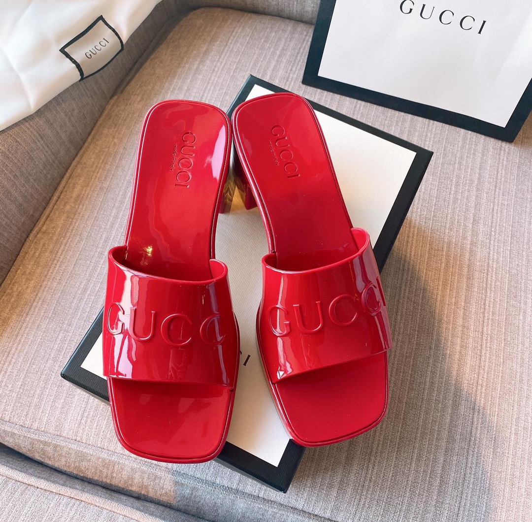 Gucci shoe309