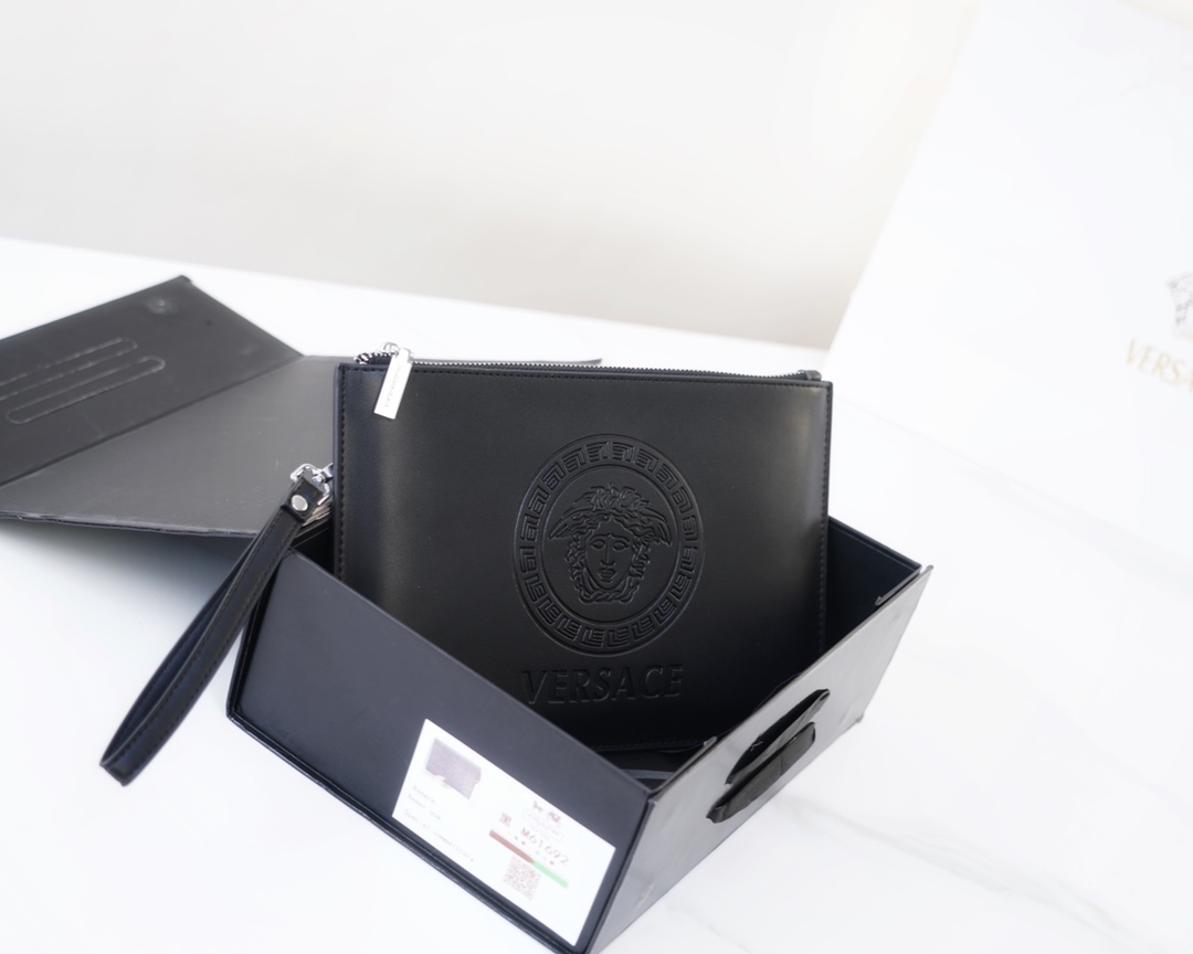 Versace #109071 Fashion Handbags