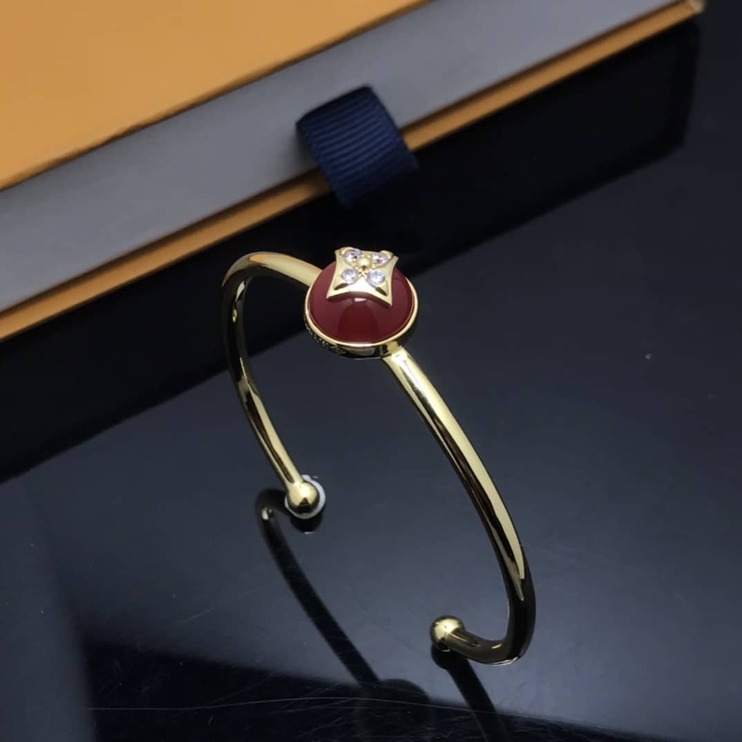High Quality Louis Vuitton Replica Bracelet