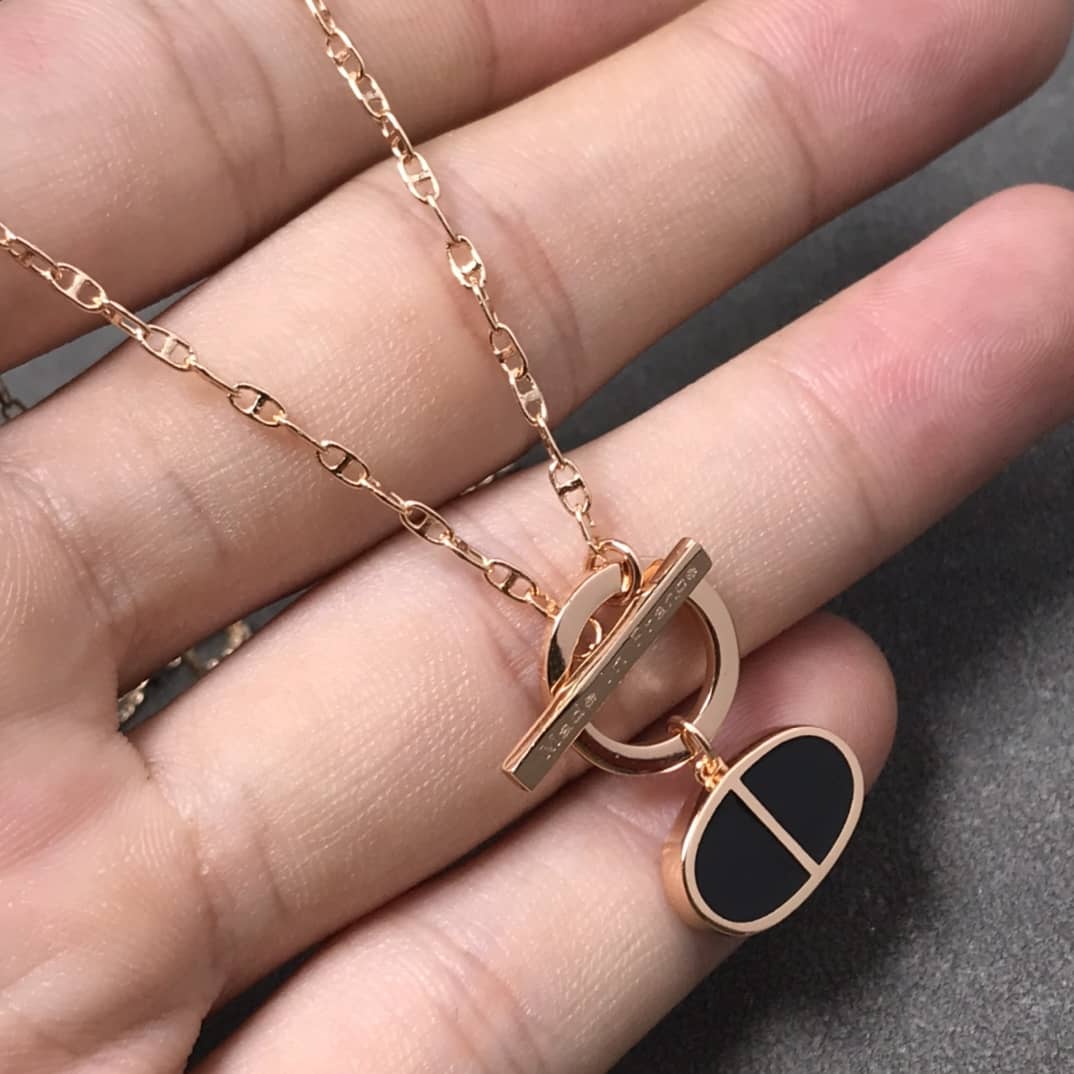 7 Star Hermes Necklace