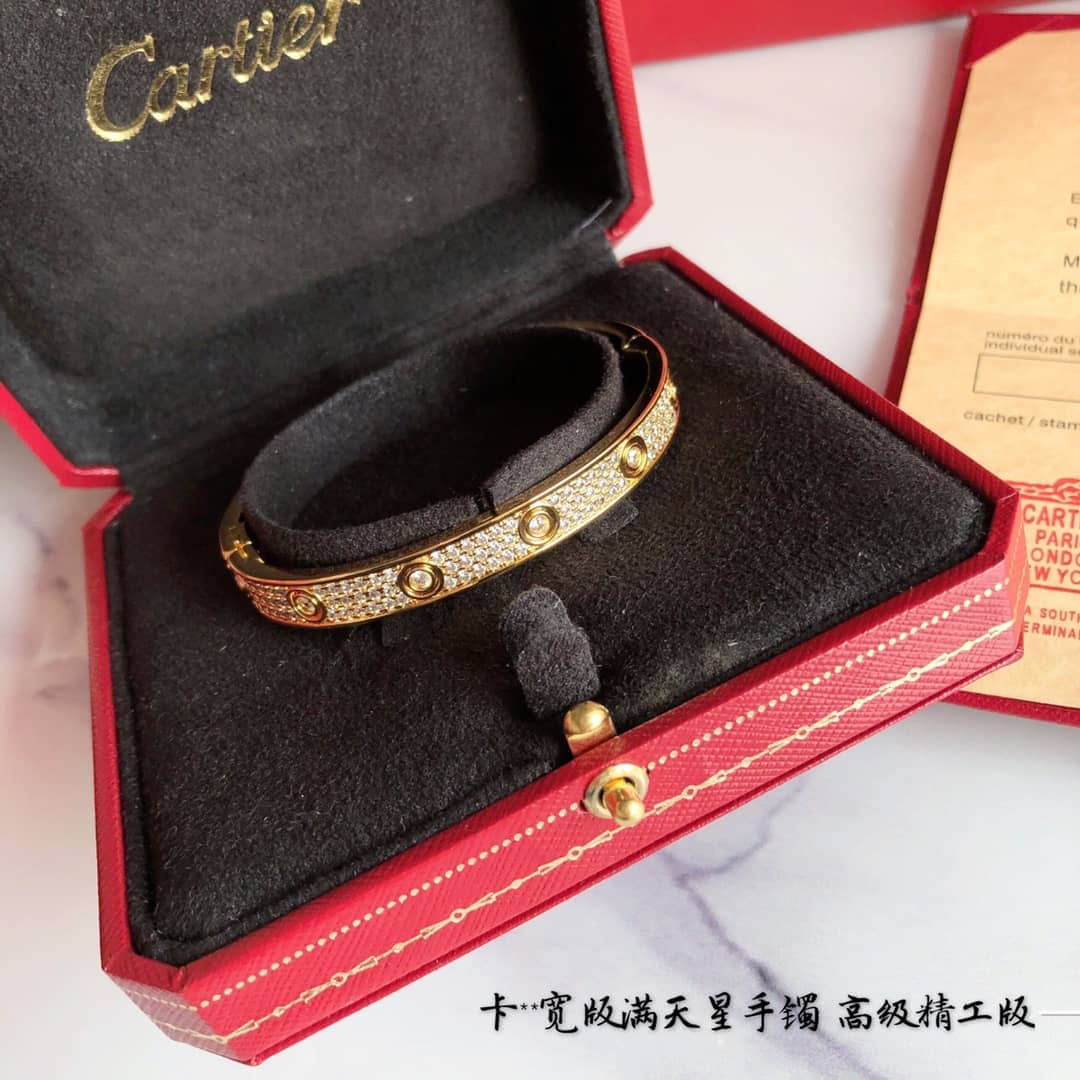 Cartier Replica Designer Bracelet Cheap