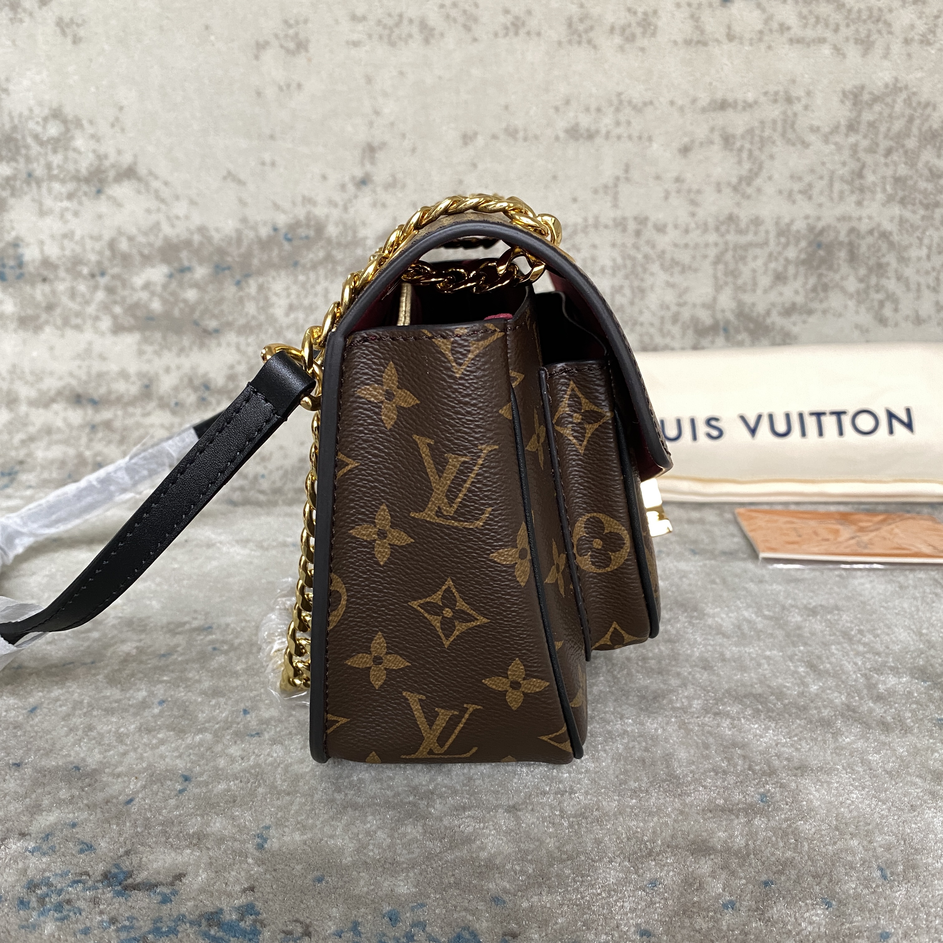 LV PASSY M45592