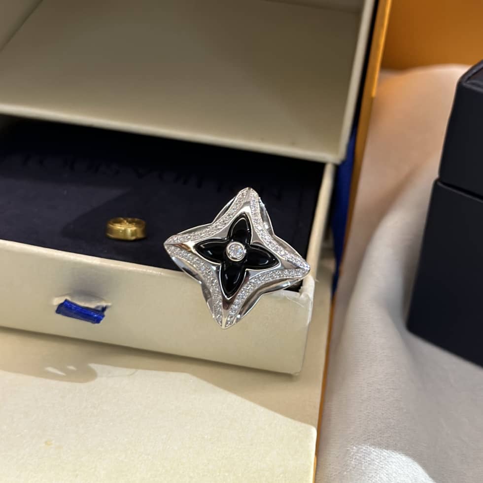 Fake Louis Vuitton Logo Ring