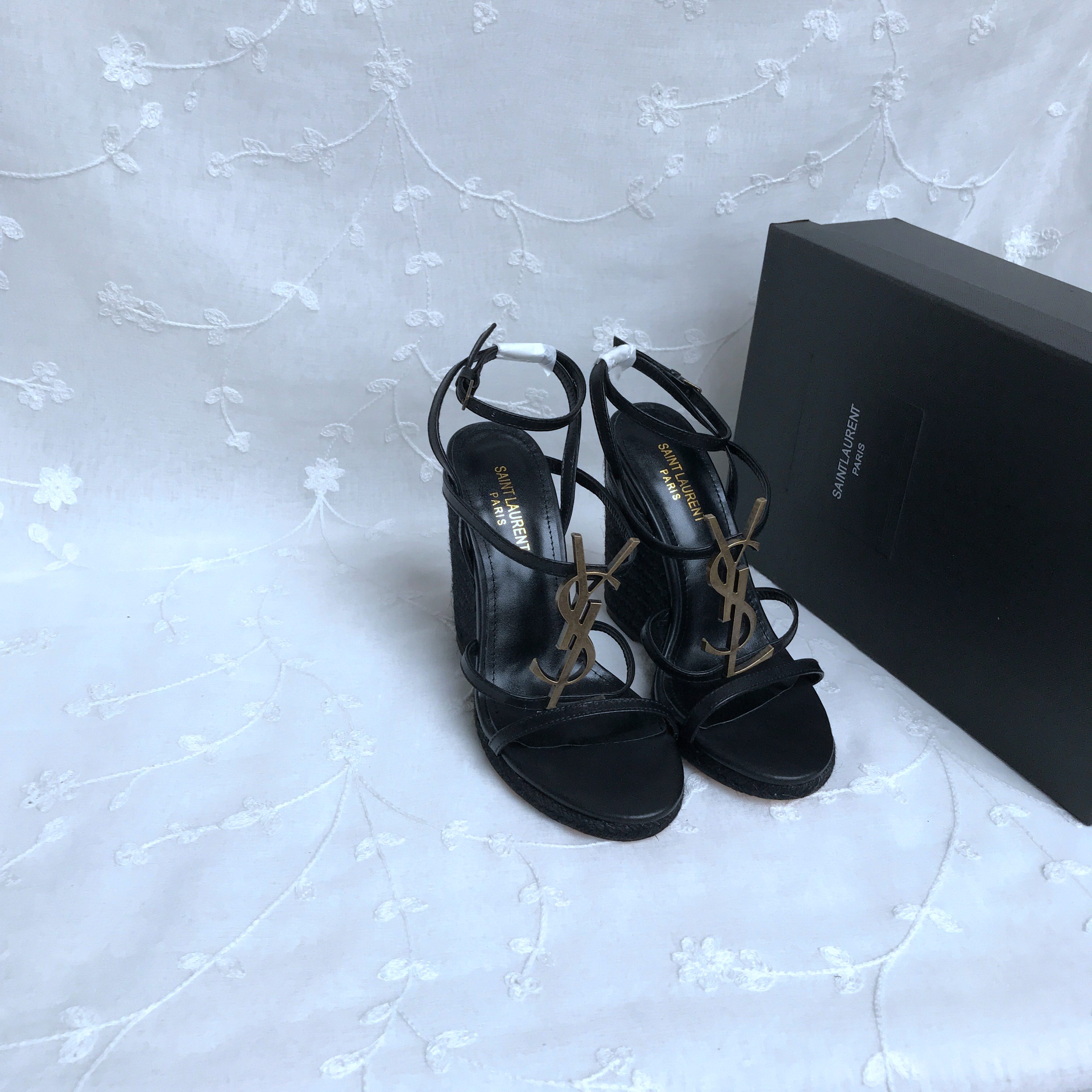 YSL Wedge sandals 437135