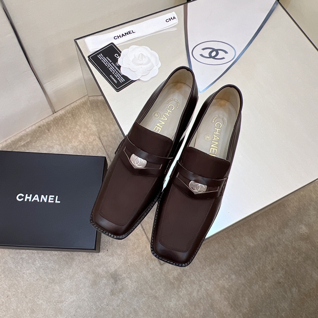 Chanel Shoes500