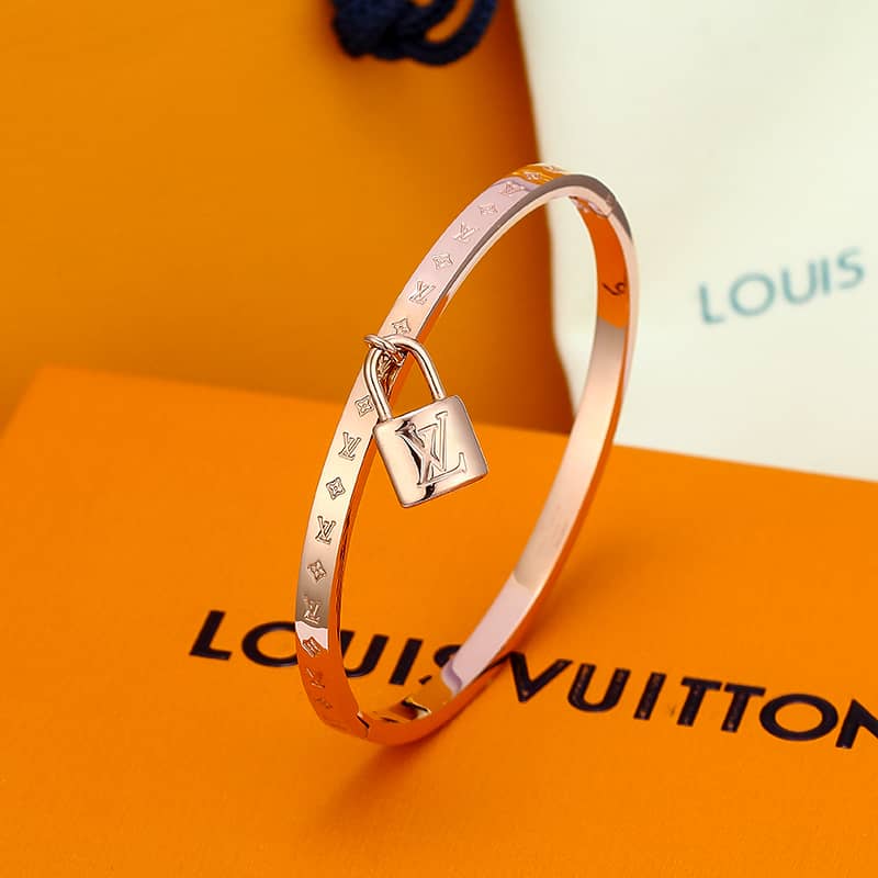 Wholesale Louis Vuitton AAA+ Bracelet