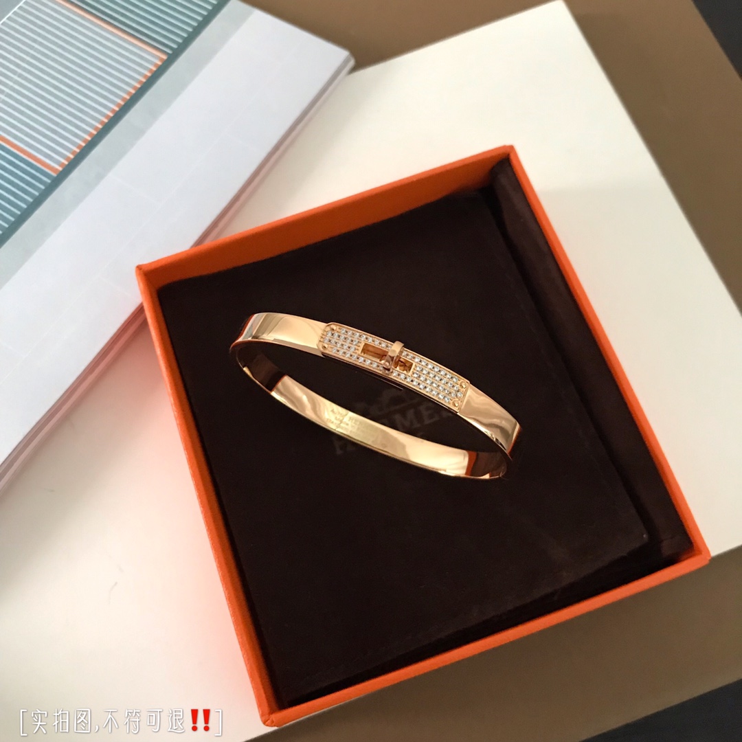 Hermès Kelly Bracelet