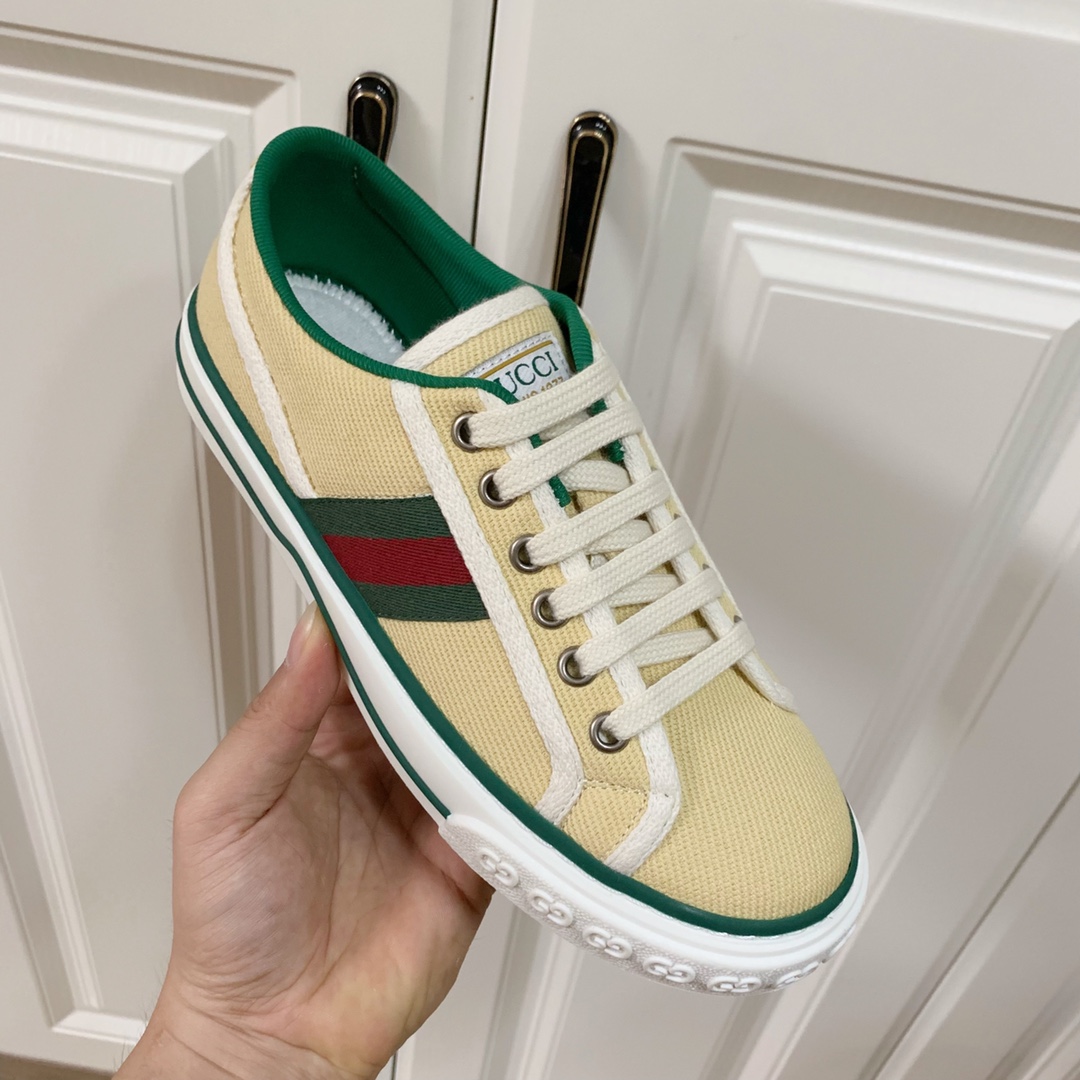 Gucci shoe97