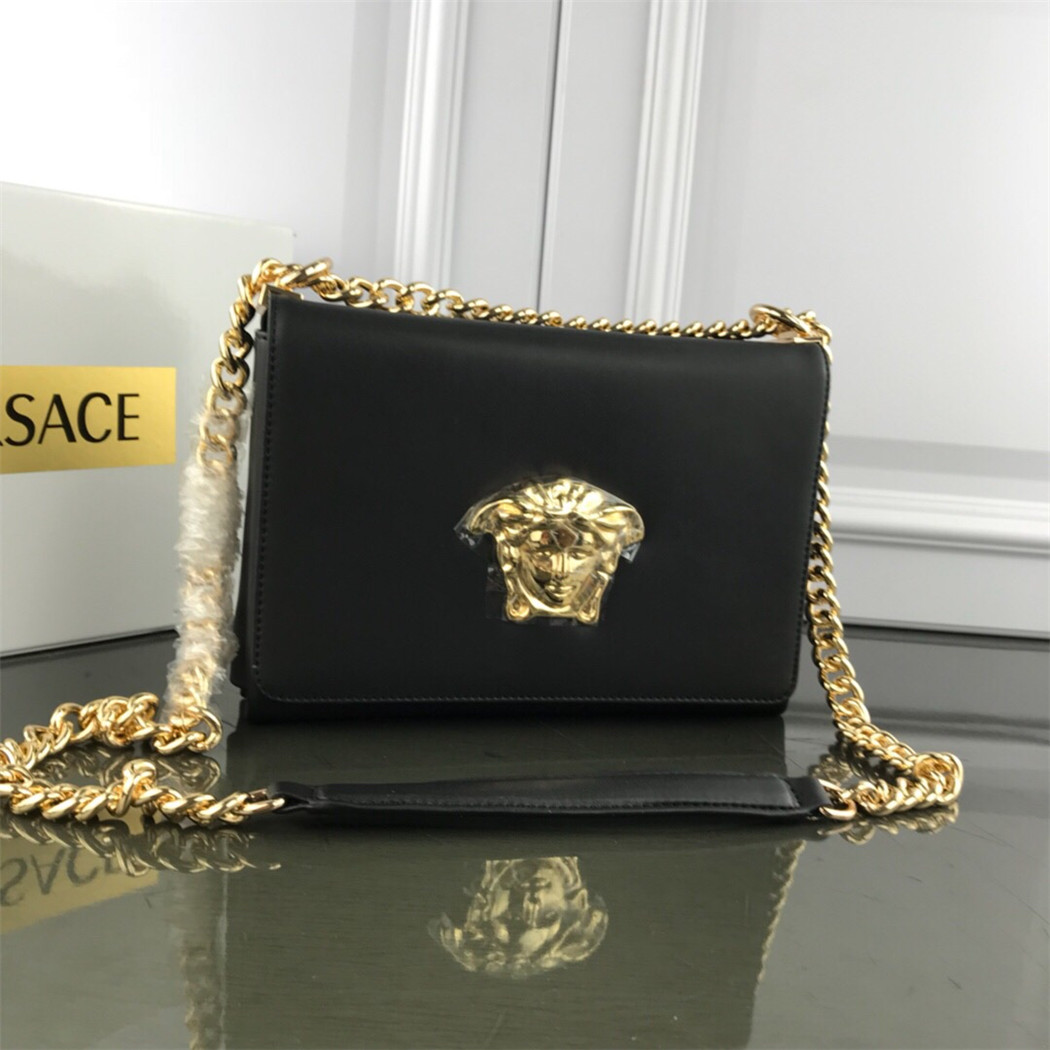 Versace AAA Quality Messenger Bags #720548