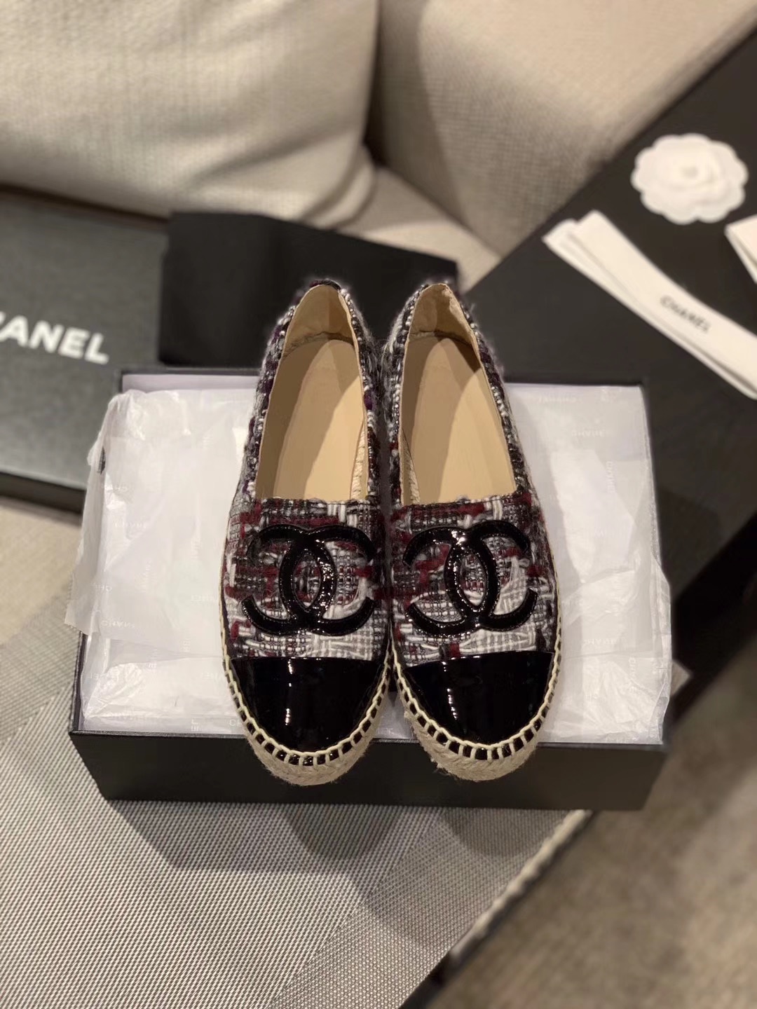 Chanel Shoes425