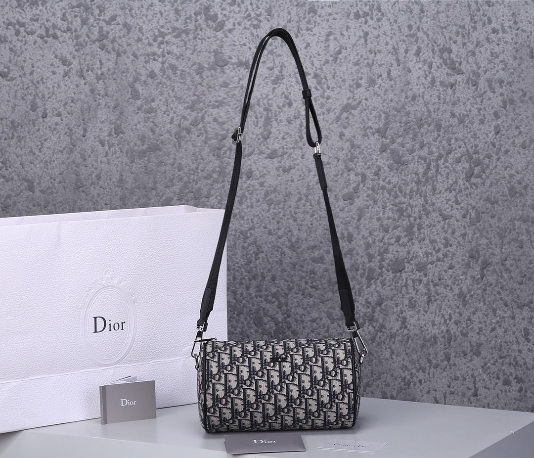 DIOR OBLIQUE 1ROPO061