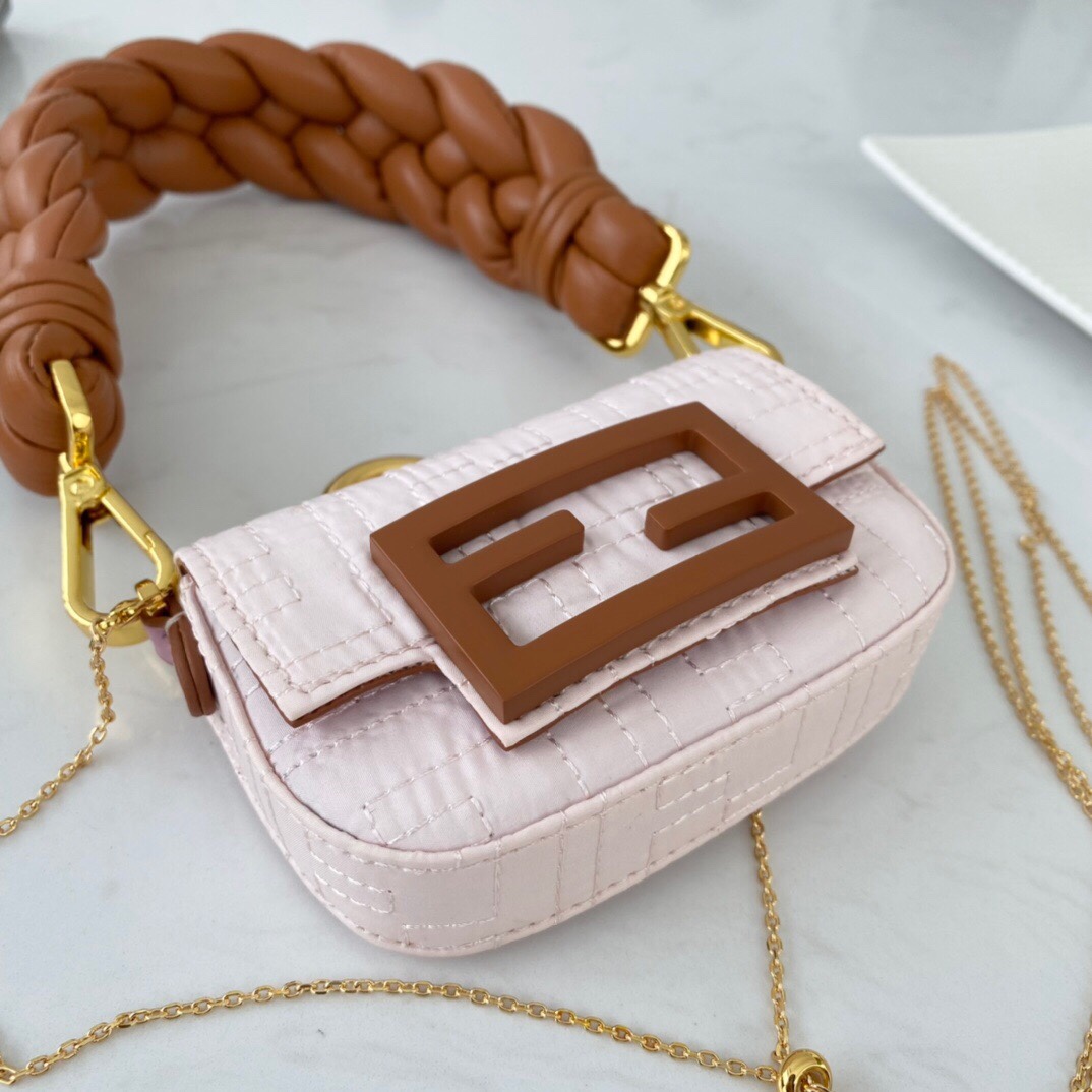 Fendi Baguette