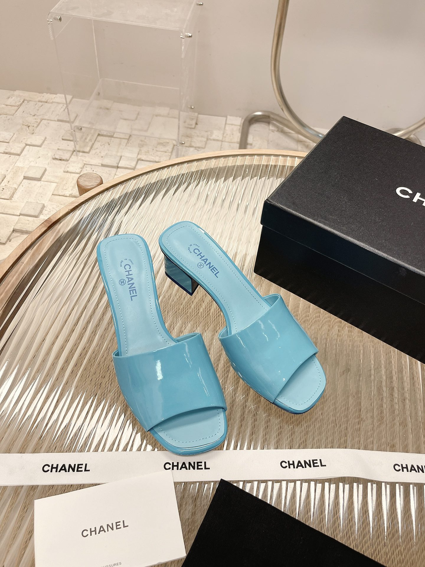 Chanel Shoes182