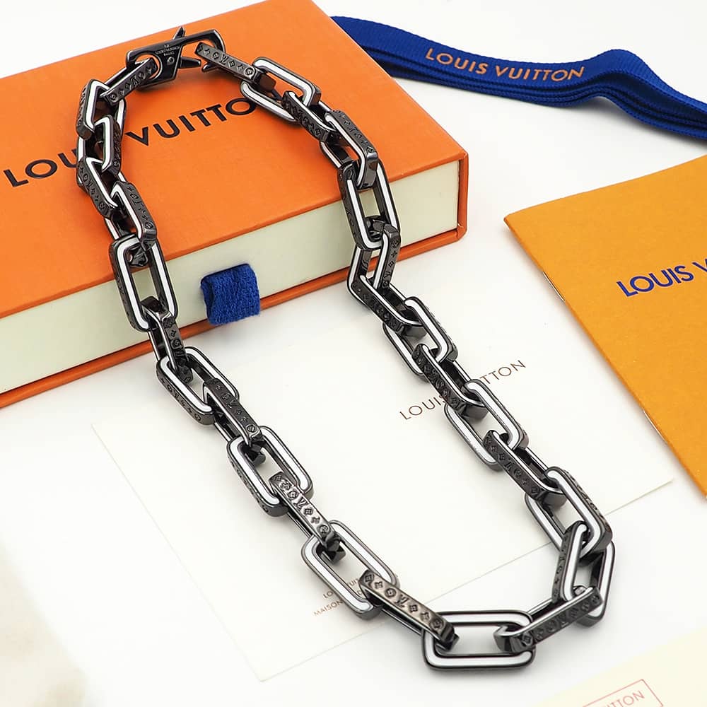 Fake Louis Vuitton Designer Necklace Wholesale