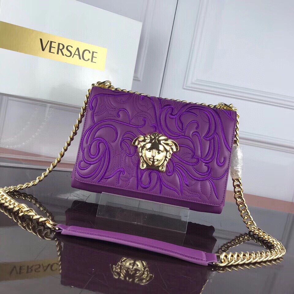 Versace AAA Quality Messenger Bags For Women #780613