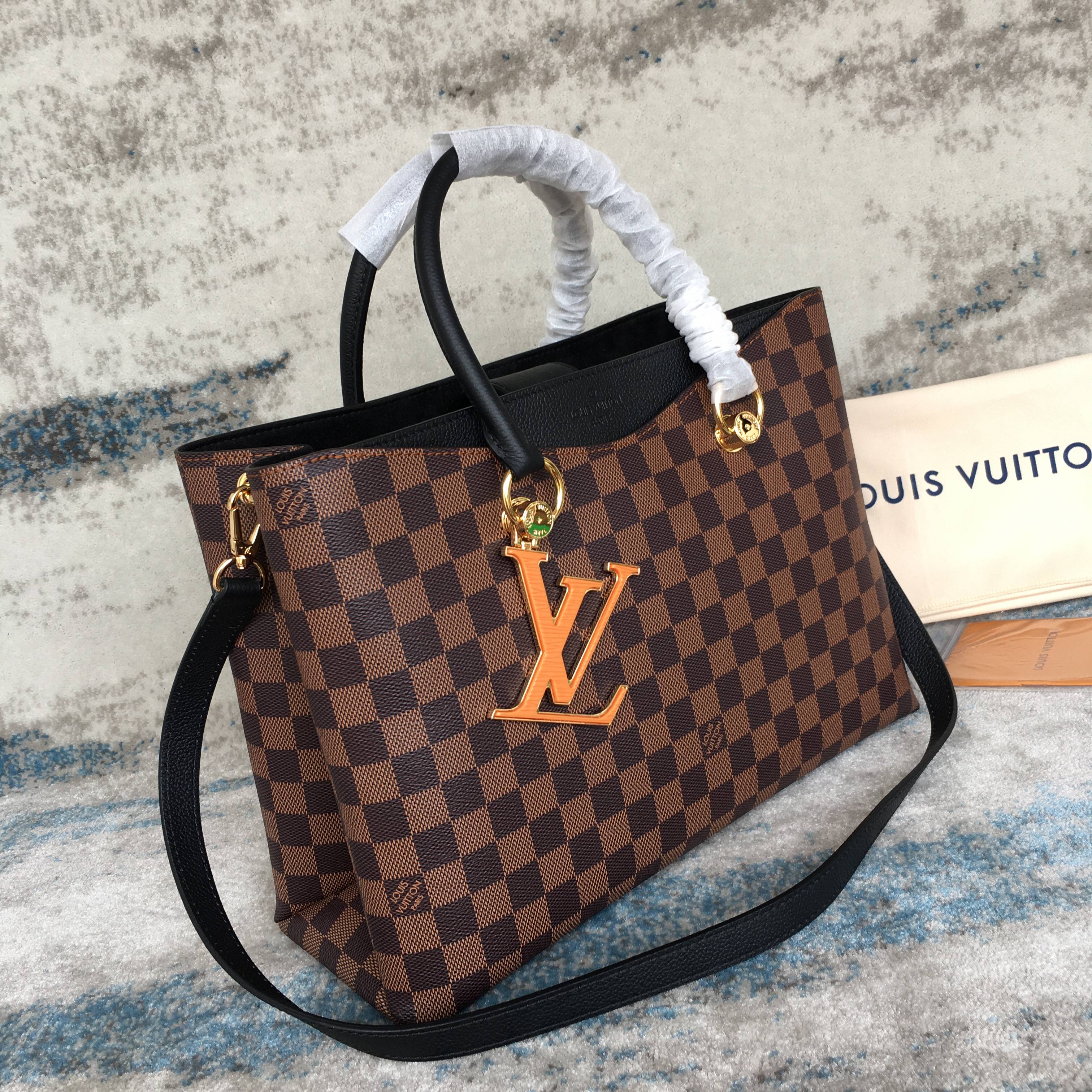 LV LV RIVERSIDE N40050