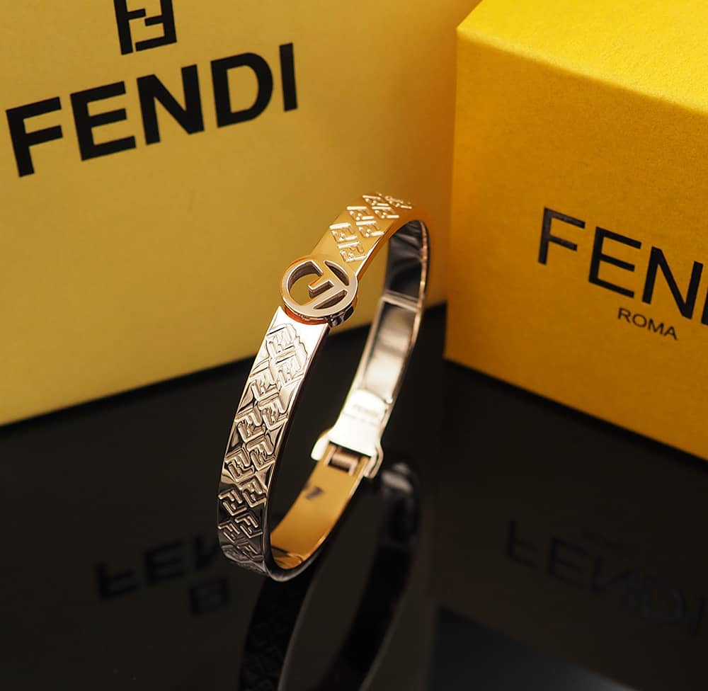 Luxury Fendi Classic AAA+ Bracelet