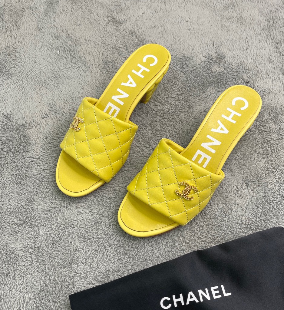 Chanel Shoes92
