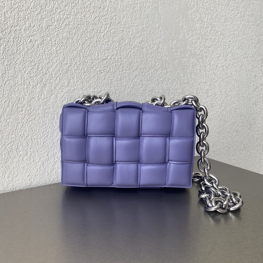 BOTTEGA VENETA THE CHAIN CASSETTE