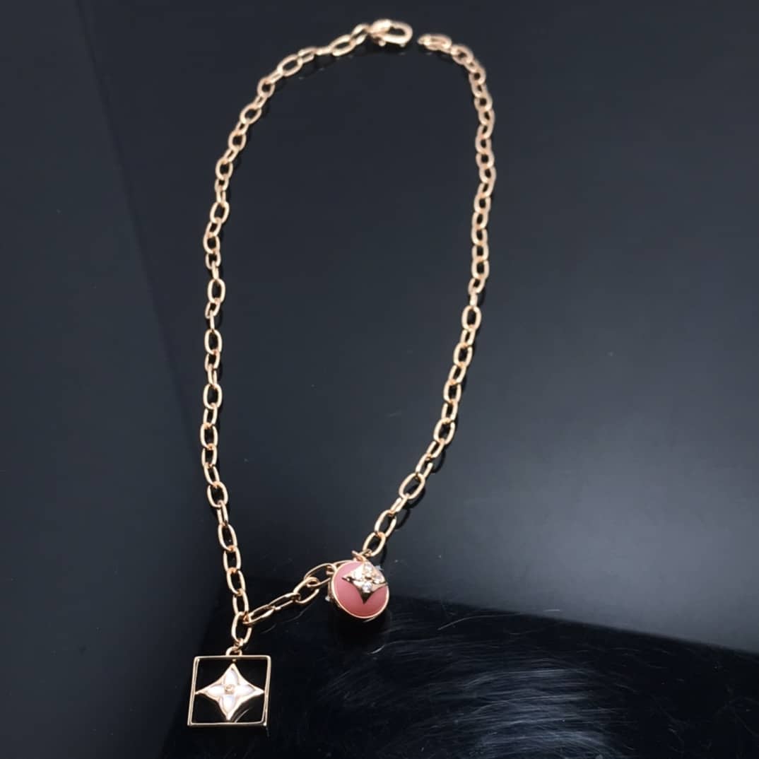 Louis Vuitton Cheap Luxury Necklace