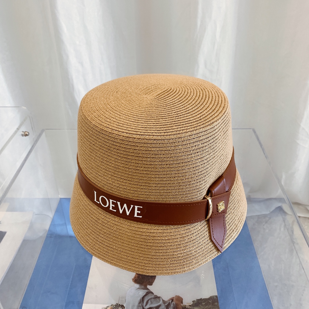 Flat Top Belt Bucket Hat