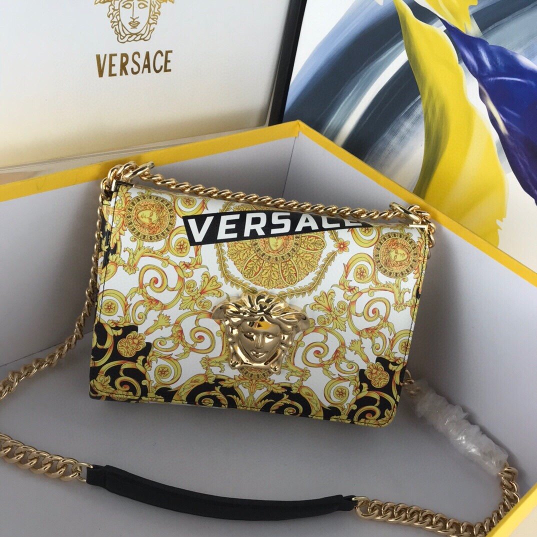 Versace AAA Quality Messenger Bags For Women #780618