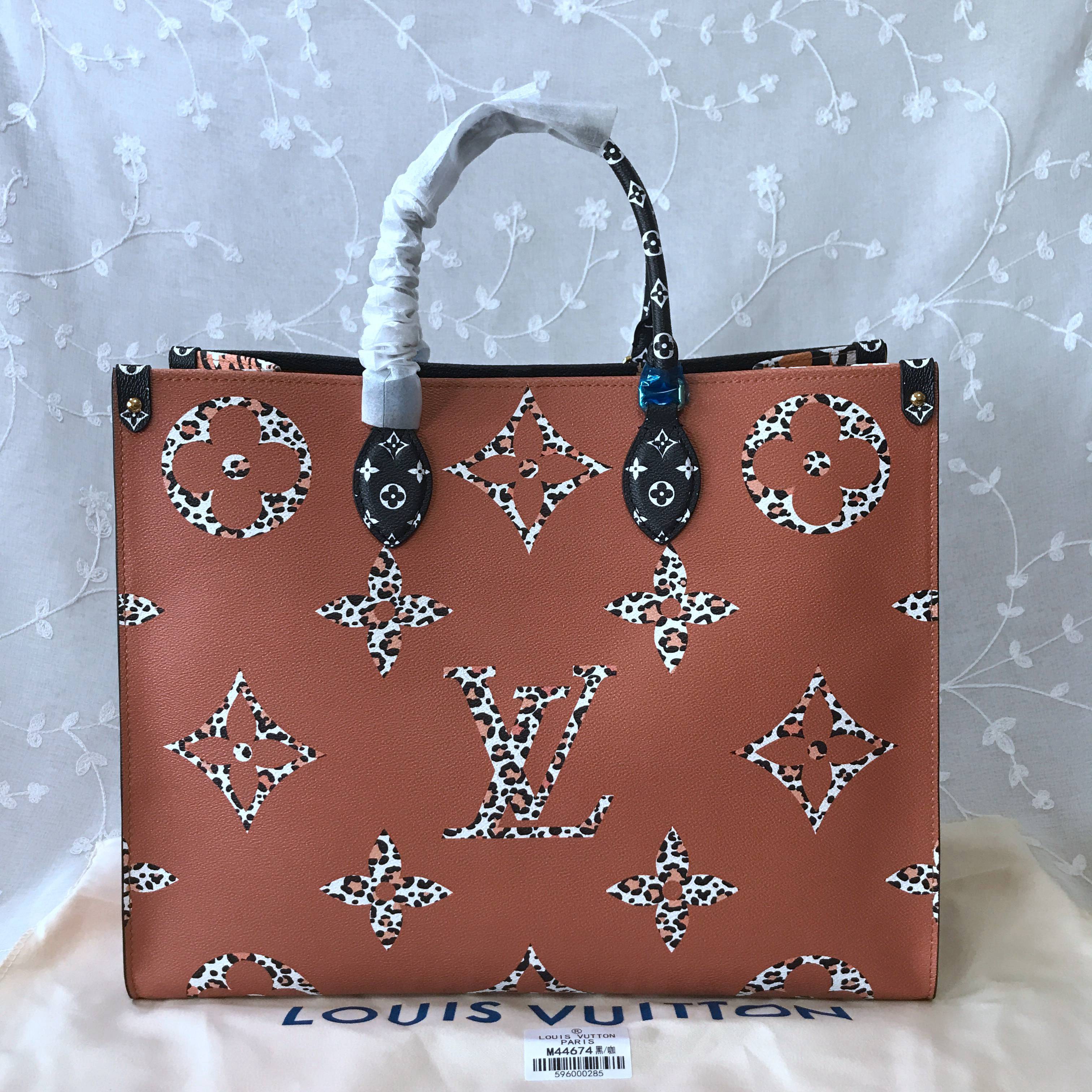 LV ONTHEGO M44674