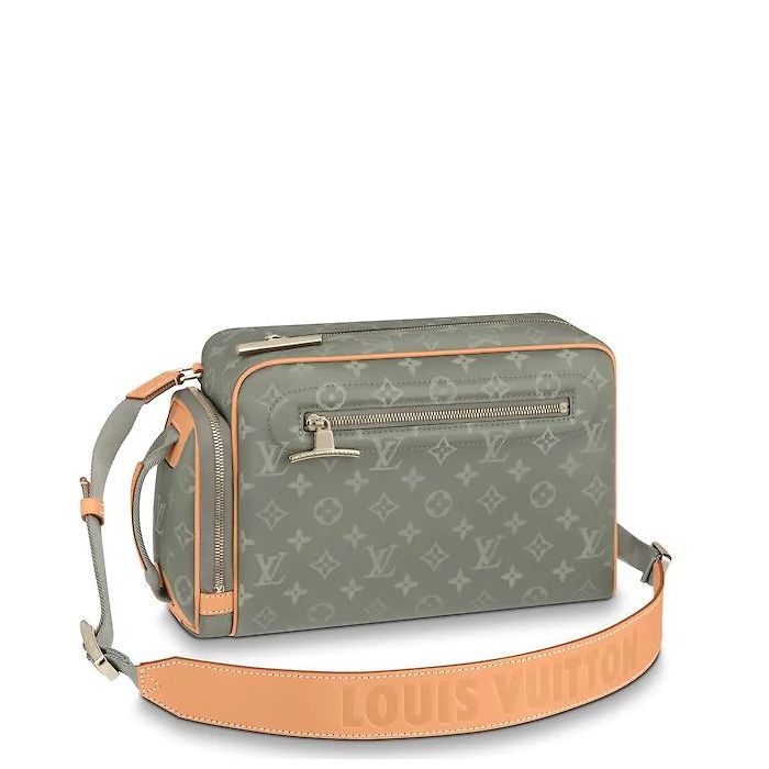 Louis Vuitton Camera Bag M43884