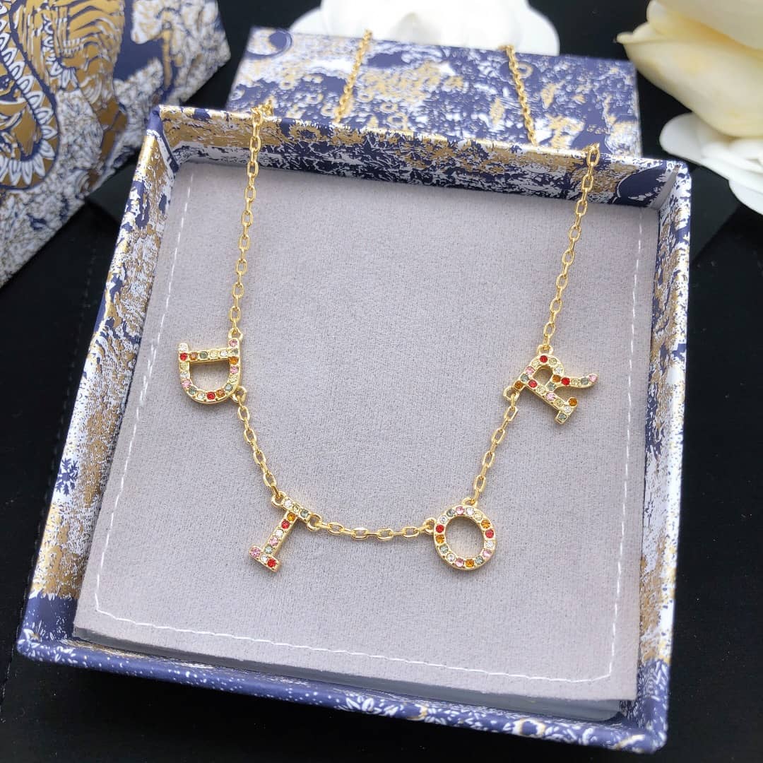 Louis Vuitton Cheap Luxury Necklace