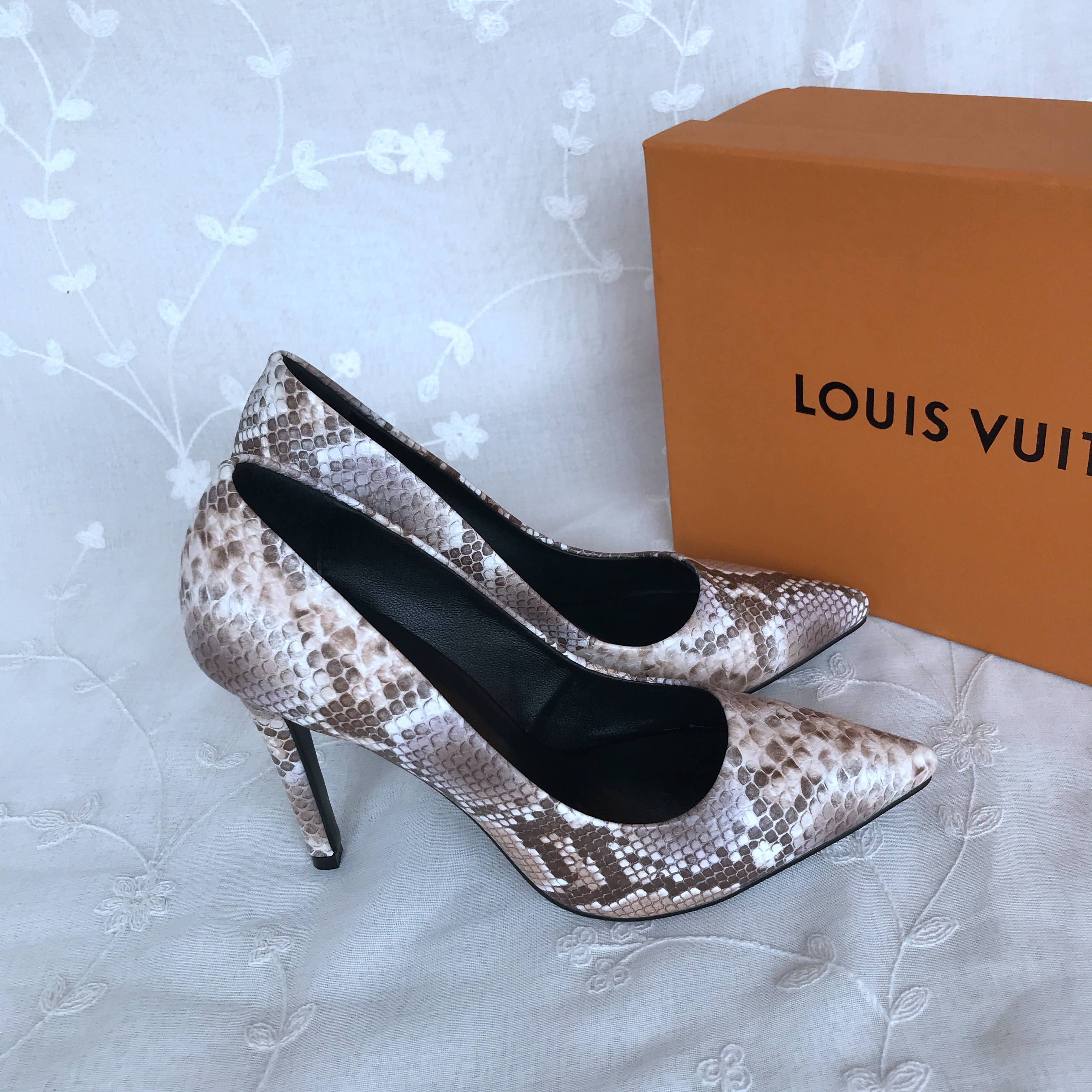 LV High heels 833011