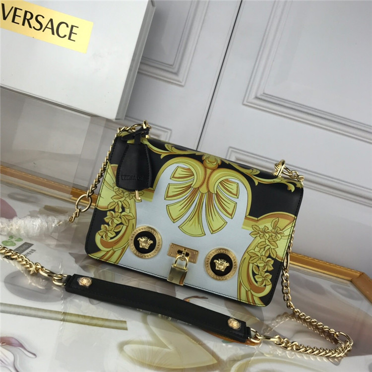 Versace AAA Quality Messenger Bags #701830