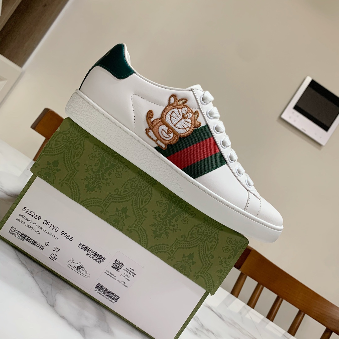 Gucci shoe183